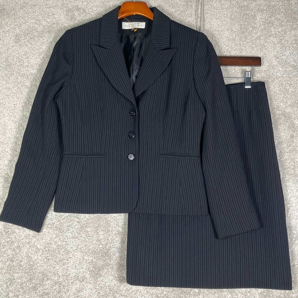 Tahari Skirt Suit Women 6P Black Pinstripe Blazer Skirt Set Petite Professional